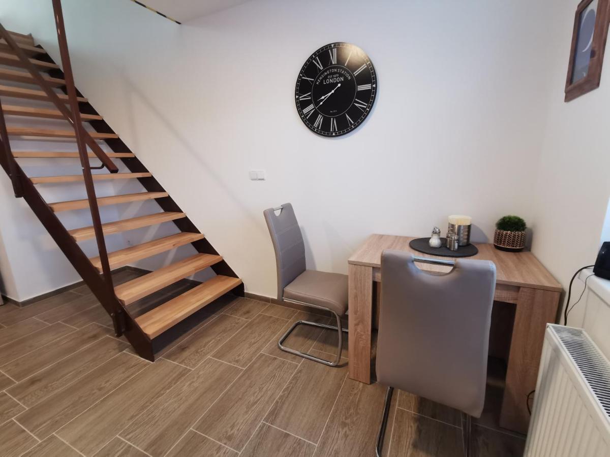 Apartmany Svitkov 79 Pardubice Dış mekan fotoğraf